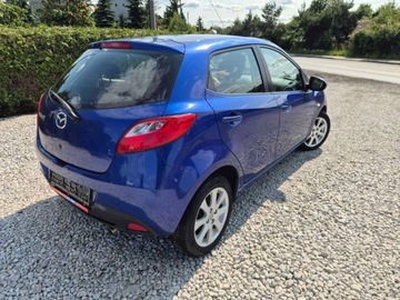 Mazda 2 II Hatchback 5d 1.3 86KM 2010 Mazda 2 MAZDA 2 Z ROKU 2010 1.3 Stan Bdb Klima Sprawna Ladne Opony 149000, zdjęcie 3
