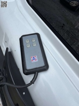 Citroen Jumper III 2019 Citroen Jumper Do przewozu osob niepelnosprawnych - winda Szwajcaria - 8, zdjęcie 13
