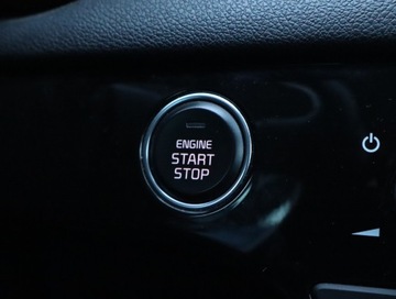 Kia Sportage IV SUV Facelifting 1.6 T-GDI 177KM 2019 Kia Sportage 1.6 T-GDI, Salon Polska, zdjęcie 23