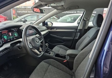 Volkswagen Golf VIII Variant 1.5 TSI 150KM 2021 Volkswagen Golf Variant 1.5 Benzyna 130KM, zdjęcie 8