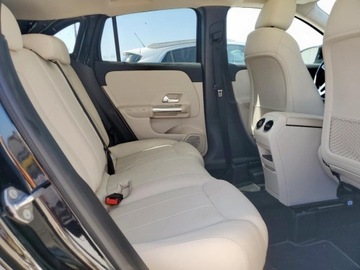 Mercedes GLA II 2022 Mercedes-Benz GLA 250 4Matic 2022 2.0l 2.0 Benzyna 221KM, zdjęcie 11