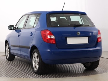 Skoda Fabia II Hatchback 1.2 i HTP 12V 70KM 2009 Skoda Fabia 1.2 12V, Klima, Tempomat, zdjęcie 3