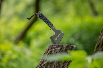 КЕМПИНГОВЫЙ ТОПОР 63-118 НЕО