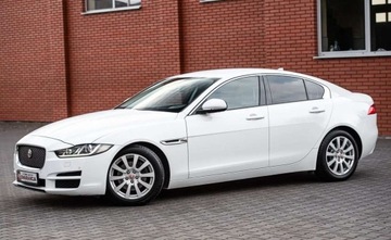 Jaguar XE Sedan 2.0 i4 180KM 2015 Jaguar XE R-SPORT 2.0D 180Ps Ledy Automat 4x4 Xenon Skora Navi 1 wl. Salon, zdjęcie 10