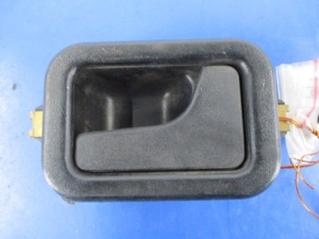 BMW III 3 E30 4D KLAMKA WEWNĘTRZNA TYŁ TYLNA PRAWA CZARNA