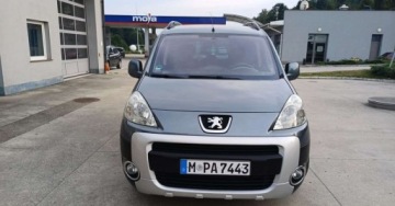 Peugeot Partner II Furgon 1.6 HDi FAP 110KM 2010 Peugeot Partner Peugeot Partner HDi FAP 110 Premium 1.6 Diesel 109KM, zdjęcie 1