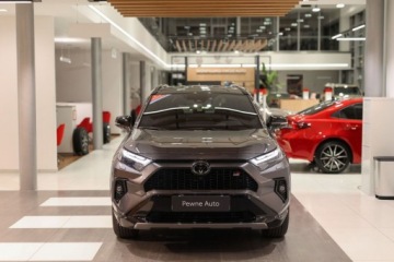 Toyota RAV4 V SUV Facelifting 2.5 Hybrid Dynamic Force 222KM 2024 Toyota RAV4 2.5 Hybrid GR Sport 4x4 2.5 Hybryda 222KM