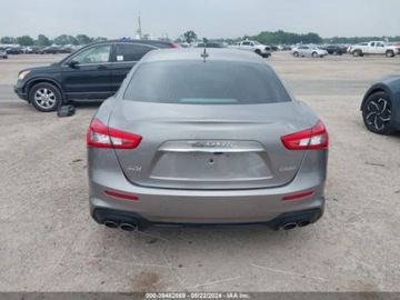 Maserati Ghibli III 2019 Maserati Ghibli 2019 Maserati Ghibli S Q4 GranSport 3.0L 3.0 Benzyna 424KM, zdjęcie 4