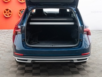 Skoda Octavia IV Scout 2.0 TDI 150KM 2022 SKODA Octavia 2.0 TDI 4x4 Scout DSG Combi 150KM 2022, zdjęcie 29