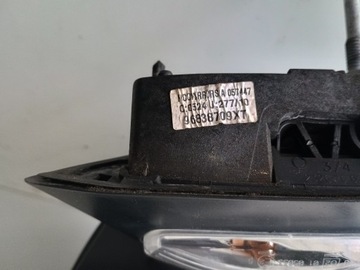 LEVÉ ZRCÁTKO PEUGEOT 5008 ČERNÉ KTVD 2011R. 6 PIN ORIGINÁLNÍ EVROPA