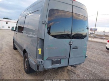 Mercedes Sprinter IV (W907/W910) 2024 Mercedes-Benz Sprinter 2500 Standard Roof 4-Cyl Diesel Ho 2024 2.0 Diesel, zdjęcie 3