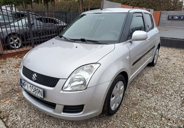 Suzuki Swift IV Hatchback 5d 1.3 92KM 2010 Suzuki Swift Suzuki Swift 2010 1.3 16V Klima Bezwypadkowy 1.3 Benzyna 92KM, zdjęcie 1