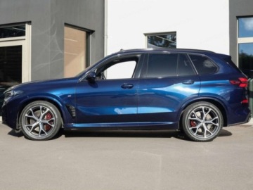 BMW X5 G05 SUV Facelifting 3.0 30d 298KM 2026 BMW X5 xDrive30d Sport Suv 3.0 (298KM) 2026, zdjęcie 1