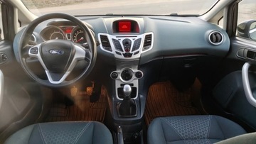 Ford Fiesta 2010 Ford Fiesta Ford Fiesta 1.25 benzyna 82KM Czarna Z Niemiec 1.3 82KM, zdjęcie 5