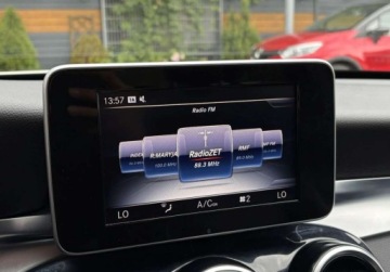 Mercedes Klasa C W205 Limuzyna 200 184KM 2017 Mercedes-Benz Klasa C 2.0 AUTOMAT SKORY 184KM LED FABRYCZNY LAKIER navi, zdjęcie 25