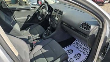 Volkswagen Golf VI Hatchback 5d 1.6 TDI-CR DPF 105KM 2009 Volkswagen Golf 2xPDC, AC auto, zdjęcie 12