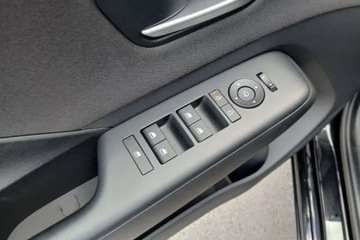 Hyundai Kona I Crossover Electric Facelifting 39 kWh 136KM 2025 Hyundai Kona Od reki Pompa ciepla Duzy rabat Kamera Cofania Polski sal, zdjęcie 9