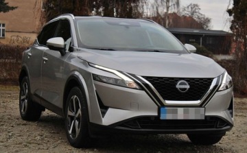 Nissan Qashqai III Crossover 1.3 DIG-T MHEV 140KM 2023 Nissan Qashqai Bezwypadkowy Jak NOWY Wyposazony 1.3 Benzyna 140KM, zdjęcie 2