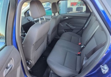 Ford Focus III Kombi Facelifting 1.0 EcoBoost 100KM 2014 Ford Focus 1.0Benz 100KM Grz.szybafotele Serwis Klima ParkasistOplaty Gwar, zdjęcie 16