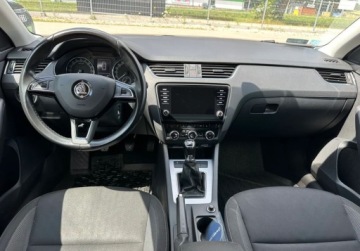 Skoda Octavia III Liftback Facelifting 1.6 TDI 115KM 2019 Skoda Octavia 1.6TDI 116KM 2019r. Salon Polska 1.6 Diesel 115KM, zdjęcie 10