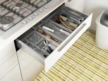 PUDEŁKA POJEMNIKI DO SZUFLADY ORGANIZERY TOALETKI