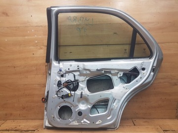 DVEŘE ZADNÍ PRAVÉ LANCIA LYBRA KOMPLETNÍ