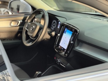 Volvo XC40 Crossover Plug-In Facelifting 1.5 T4 211KM 2022 Volvo XC 40 T4 Plug In Inscription / CarPlay / Naw, zdjęcie 36