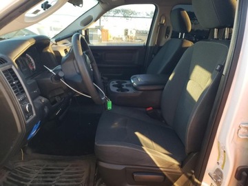  RAM 1500 Classic Tradesman 2022 3.6l 3.6 Benzyna 305KM, zdjęcie 7