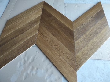 Паркет ФРАНЦУЗСКАЯ ЕЛОЧКА 14*150*840мм дубовый, дуб