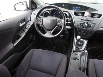 Honda Civic IX Hatchback 5d 1.8 i-VTEC 142KM 2012 Honda Civic 1.8 i-VTEC, Salon Polska, Klima, zdjęcie 6