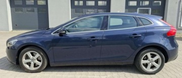 Volvo V40 II Cross Country 2.0 D4 DRIVE-E 190KM 2014 Volvo V40 Volvo V40 D4 Momentum 2.0 Diesel 190KM, zdjęcie 27
