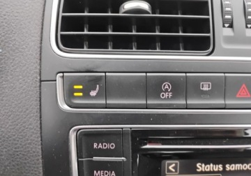 Volkswagen Polo V 2015 Volkswagen Polo 2015r, 1.2 Benzyna. Lekko uszkodzony prawy bok. Jezdzi., zdjęcie 12