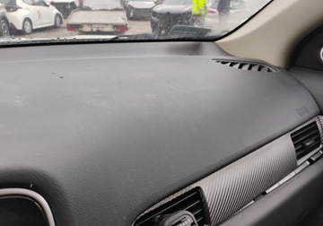 Mitsubishi Outlander III SUV 2.2 DOHC DI-D 150KM 2013 Mitsubishi Outlander 2013r, 2.3 DIESEL 4x4. Uszkodzony tyl i lekko przod., zdjęcie 18