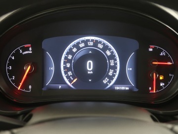 Opel Insignia I Sedan Facelifting 2.0 CDTI ECOTEC 130KM 2015 Opel Insignia 2.0 CDTI, Salon Polska, Serwis ASO, zdjęcie 10