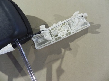 OPEL ZAFIRA C PODHLAVNÍK TÁHLO REGULACE PŘEDNÍ