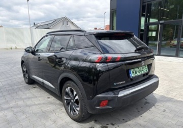 Peugeot 2008 II e-SUV Elektryczny 50kWh 136KM 2021 Peugeot 2008 GT z Gwarancja FV23 Promo Elektryczny 136KM, zdjęcie 2