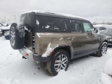 Land Rover Defender IV (L663) 2022 Land Rover Defender 110x, 2022r., 4x4, 3.0L 3.0 Benzyna 395KM, zdjęcie 2