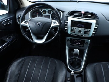 Lancia Delta III Hatchback 1.4 Turbo-Jet 150KM 2011 Lancia Delta 1.4 T-JET, Klima, Klimatronic, zdjęcie 6