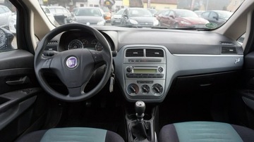 Fiat Punto Grande Punto Hatchback 5d 1.4 8v 77KM 2007 Fiat Punto zarejestrowany, ubezpieczony., zdjęcie 2