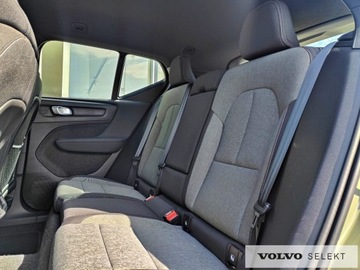 Volvo XC40 Crossover Facelifting 2.0 B3 163KM 2024 Volvo XC 40 XC40 Plus Dark B3B, HarmanKardon, ACC,, zdjęcie 31