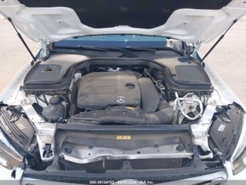 Mercedes GLC C253 2021 Mercedes-Benz GLC 2021r, 300, 2.0L 2.0 Benzyna 255KM, zdjęcie 9