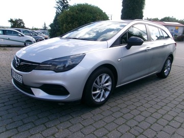 Opel Astra K Sportstourer Facelifting 1.5 Diesel 105KM 2021 Opel Astra 1.5 Salonowa Serwisowana