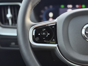 Volvo XC60 II Crossover Plug-In Facelifting 2.0 T6 350KM 2024 Volvo XC 60 T6 Plug-In Hybrid | Plus Dark | ASO |, zdjęcie 6