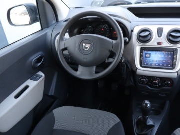 Dacia Dokker Mikrovan 1.6 MPI 84KM 2013 Dacia Dokker 1.6 i ,Bezkolizyjny, zdjęcie 6