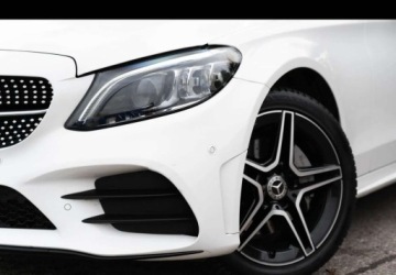 Mercedes Klasa C W205 Kabriolet Facelifting 1.5 200 184KM 2020 Mercedes-Benz Klasa C Mercedes-Benz Klasa C 200 4MATIC 9G-TRONIC 1.5 184KM, zdjęcie 13