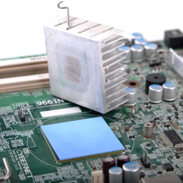 THERMOPAD THERMOPAD KIT 100 SET 12x12x1.5MM 10W/mK THERMOCONTROLLING TAPE