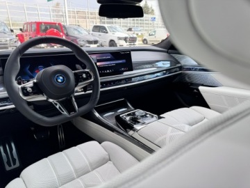 BMW Seria 7 G70 Sedan Plug-In 3.0 M60e 571KM 2023 BMW M760 Gwarancja 01.29. FV 23%. Pełne wyposaż., zdjęcie 16