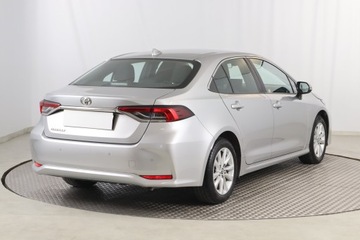 Toyota Corolla XII Sedan Facelifting 1.5 VVT-i 125KM 2023 Toyota Corolla 1.5 VVT-i, Salon Polska, zdjęcie 4