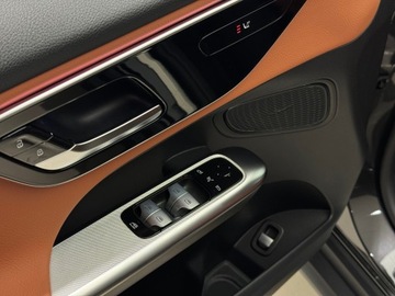 Mercedes GLC C254/X254 Coupe Plug-In 2.0 300de 333KM 2024 Mercedes-Benz GLC 300 4-Matic Avantgarde / 1właści, zdjęcie 19