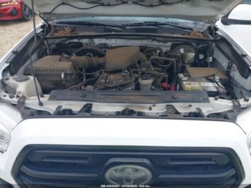 Toyota Tacoma II 2018 Toyota Tacoma Tacoma sr 2018 2.7 Benzyna 159KM, zdjęcie 13